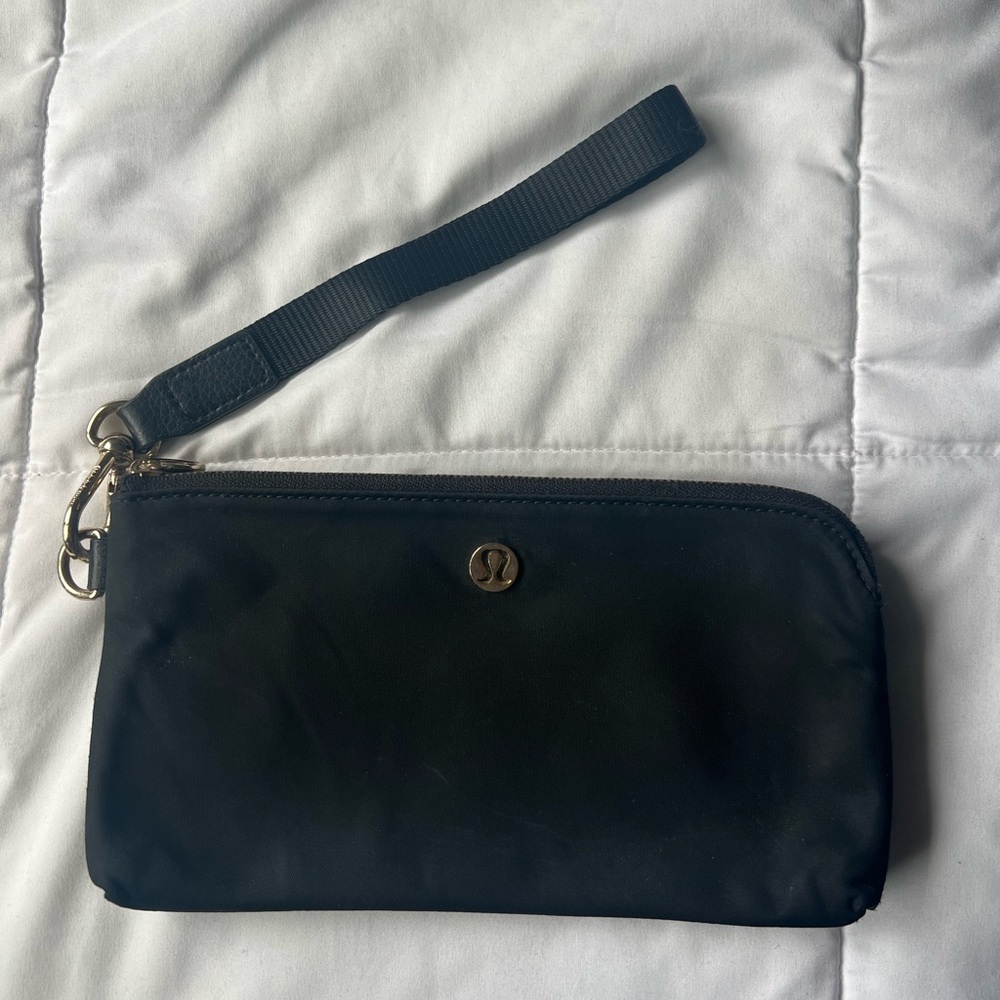 Lululemon wristlet